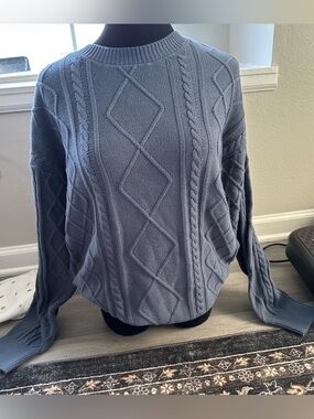 NWT Edikted Sweater
